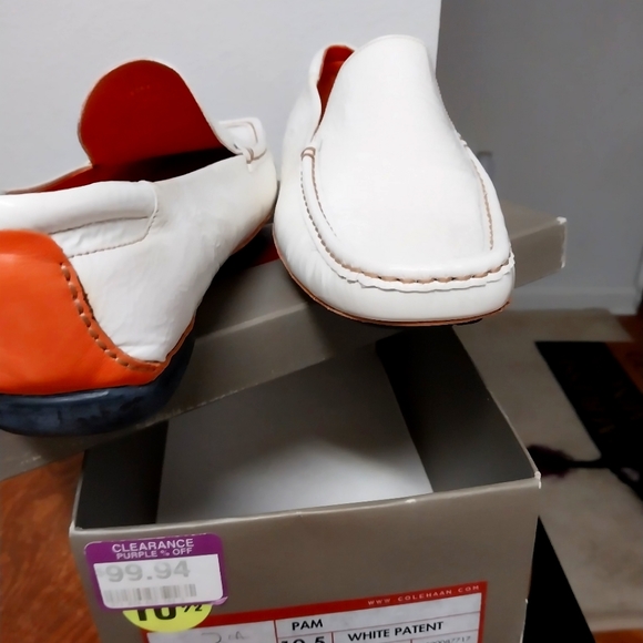 Cole Haan flats slip-on - Picture 2 of 10